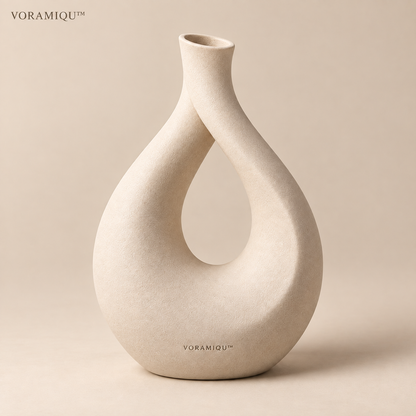 VORAMIQU™ Eternal Loop Sculptural Vase